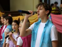 zespół wokalny na scenie