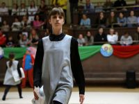 dziewczynka z grupy teatralnej