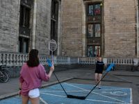 uczestniczki pm grające w badmintona